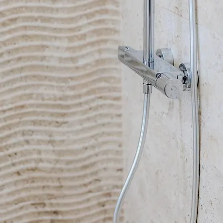 Sea Twins Luxury - 150 M From The Aparthotel Sunny Beach