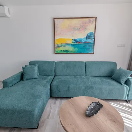 Sea Twins Luxury - 150 M From The Апартхотел Слънчев бряг