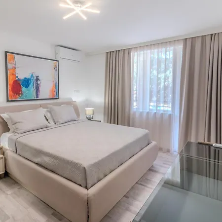 Sea Twins Luxury - 150 M From The Lejlighedshotel 4*