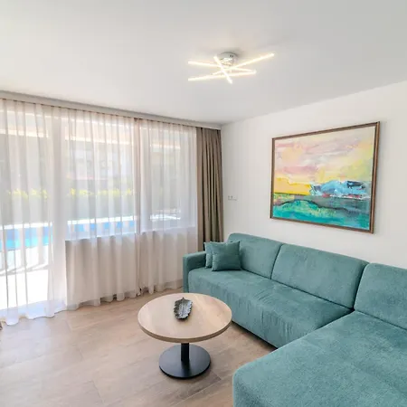 Sea Twins Luxury - 150 M From The Lejlighedshotel Sunny Beach